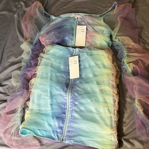 Colorful cropped top and skirt set